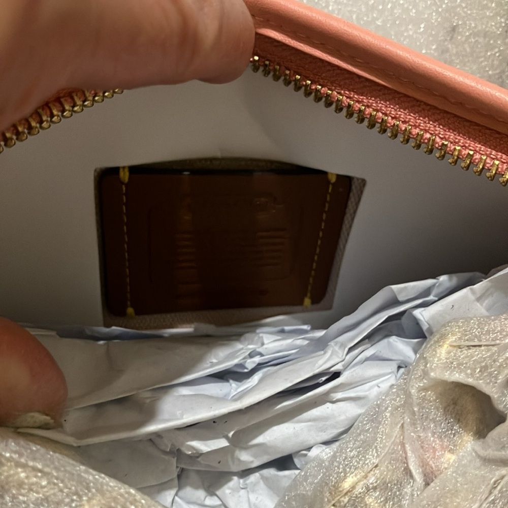 Coach Swinger candy Pink leather shoulder bag - Picture 14 of 14